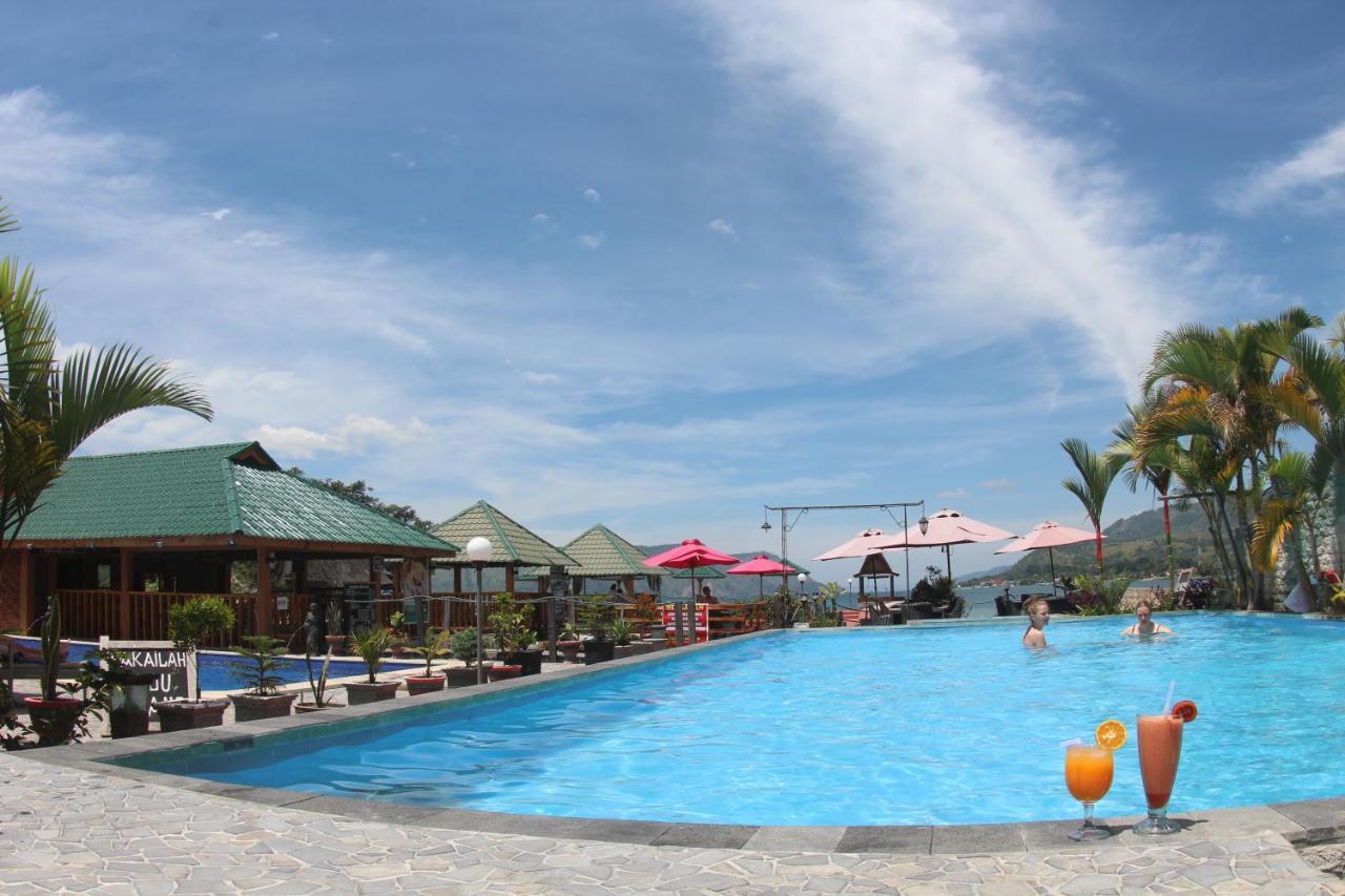 Toba Village Inn Tuktuk Siadong Exterior photo